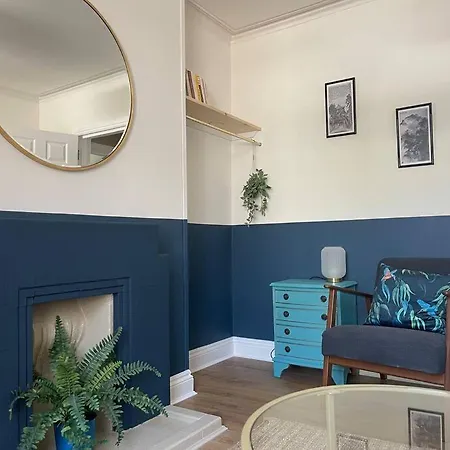 Apartment 3-bed Luxe Townhouse Gem. Escape In Style! Truro